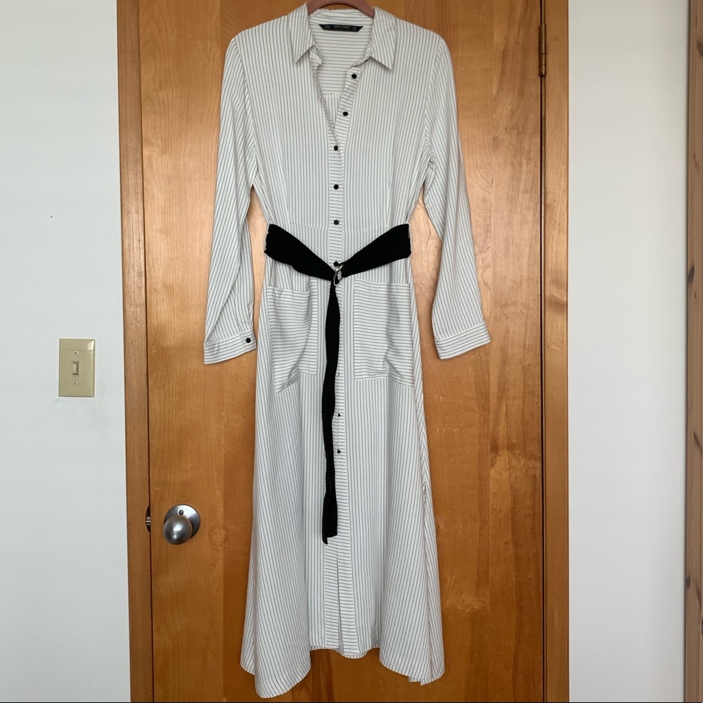 Zara White Pinstriped Midi Shirt Dress with Belt